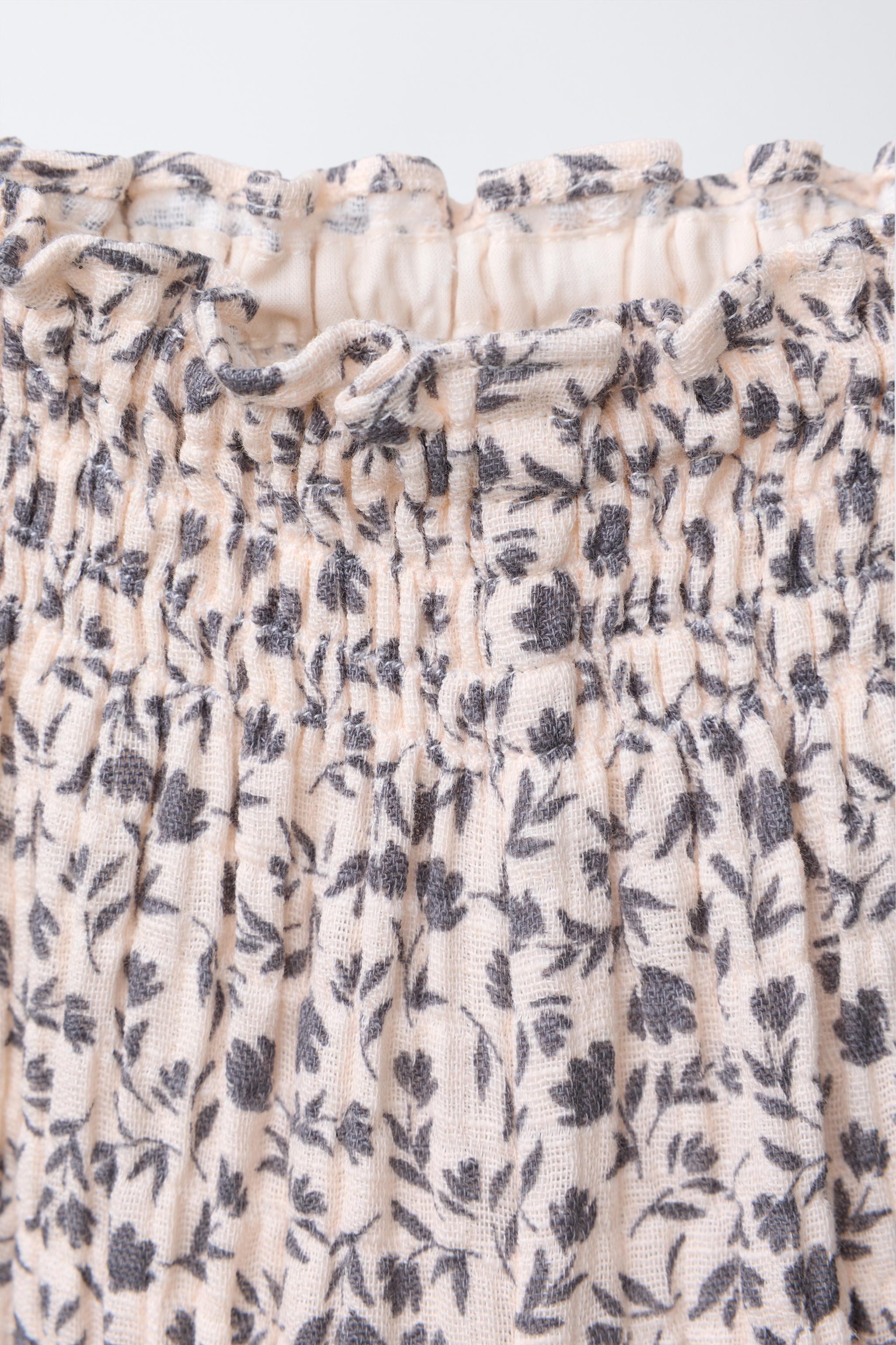 FLORAL TEXTURED PANTS